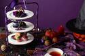 グランドニッコー東京 台場「ハロウィンアフタヌーンティーセット」“黒×紫”で彩る魔女のムースなど