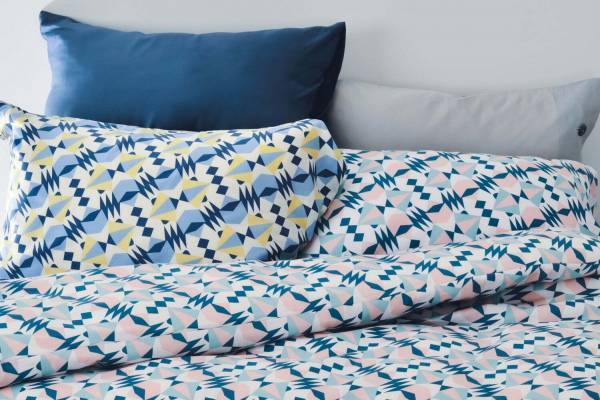 パピエ ティグル新作“トラ柄”ふとんカバー＆ストライプ柄ブランケット、昭和西川とコラボ