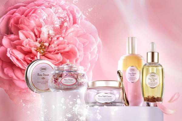 SABON「ローズ フェイスケアライン」“ローズ香る”初の顔用スチーム&花びらが浮かぶ美容オイル