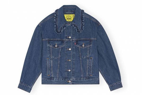 リーバイス×ガニー、“フリル襟”デニムジャケットやイエローパッチ付きコルセット