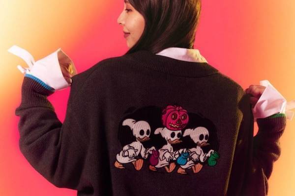 マウジー「ディズニー」ウェア新作、“アヒルの三つ子”のスウェットや名探偵風ミッキーのシャツ
