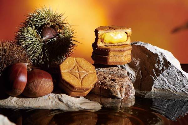 バター菓子「八 バイ プレスバターサンド」新作“和栗”、上品な和栗クリーム×サクほろクッキー