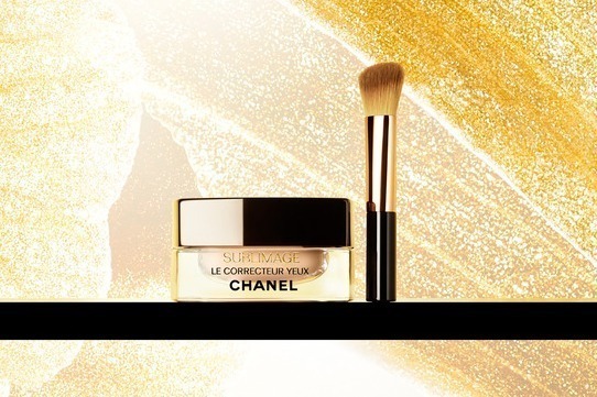 シャネル2022年冬のベースメイク、最高峰「サブリマージュ」に“うるおい続く”新コンシーラー