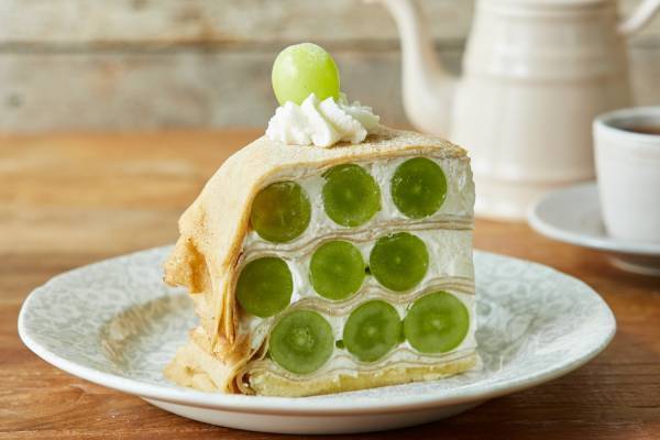 アフタヌーンティー・ラブアンドテーブル「シャインマスカット or マロン」秋の贅沢ミルクレープ