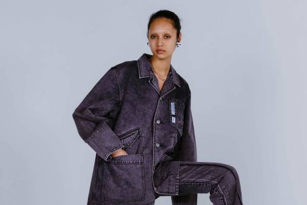 ディッキーズ X インのワークジャケットやジャンプスーツ、ランダムな染色のパープル＆ブラックなど展開