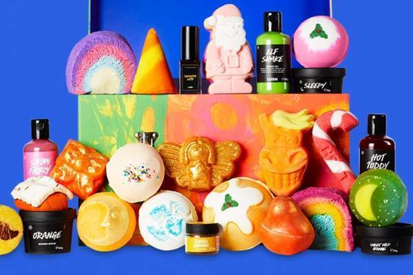 ラッシュ22年クリスマスコフレ「ラッシュ アドベントカレンダー ギフト」限定品だらけのボディケア