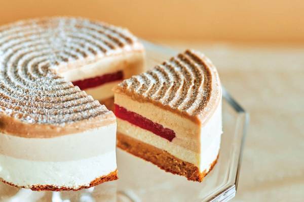 メゾンカカオから熟成和栗を使った限定チョコスイーツ、モンブラン風ケーキや生チョコエクレア