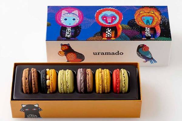 ピエール・エルメ・パリのハロウィン、かぼちゃやカシスなど限定マカロンボックス＆チョコサブレも