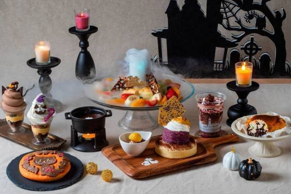 札幌・白い恋人パークのハロウィン、“おばけ＆黒猫”パンプキンサンデーやチョコレートフラッペ