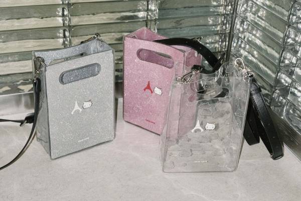 ナナナナ×サンリオ「ハローキティ」×パリ・サンジェルマンのPVCバッグ、型押しロゴのラメバッグなど