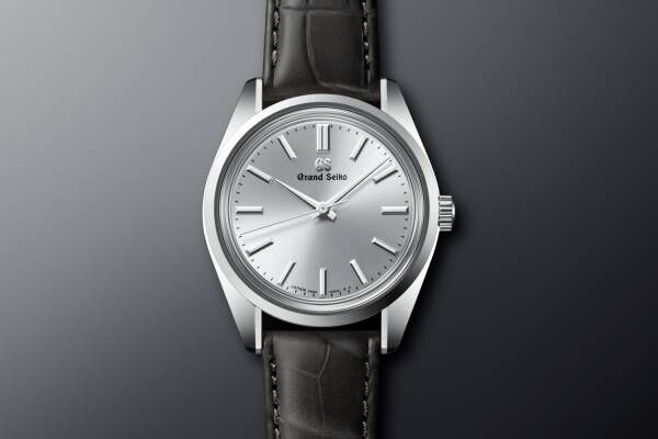 グランドセイコー「44GS」最小径の新作腕時計、グレートーンのダイヤル＆バンドで上品に