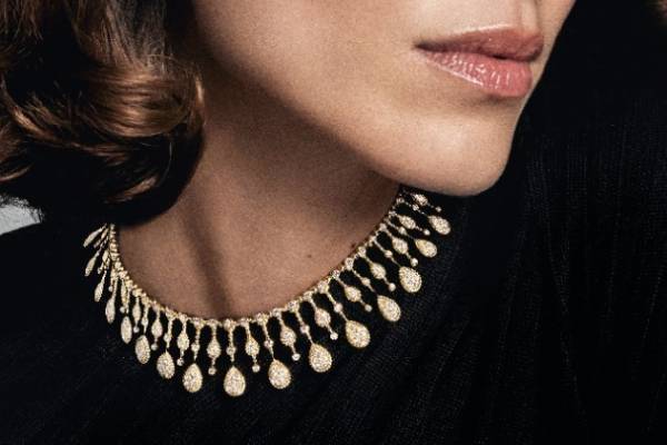 ブシュロン「セルパンボエム」新作ジュエリー、“太陽”のように輝くネックレスやイヤリング