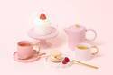 フランフラン“花びら型×パステルカラー”のテーブルウェア新作、ガラスドーム付きカフェセットなど