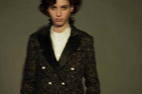 チノ、ゴールド＆シルバー糸きらめくツイードジャケット＆ワンピース - 伊勢丹新宿の期間限定ストアで