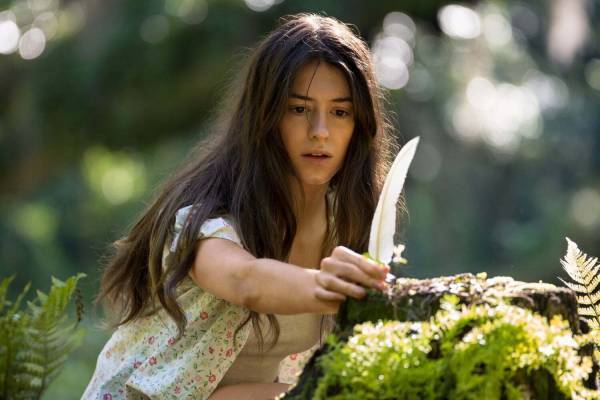 映画『ザリガニの鳴くところ』世界的ベストセラーのミステリー小説を映画化、1つの殺人事件と少女の物語