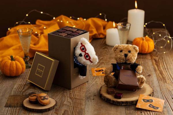 ジャン=ポール・エヴァンのハロウィン、秋限定ボンボンショコラ＆テディベアのセットやカボチャマカロン