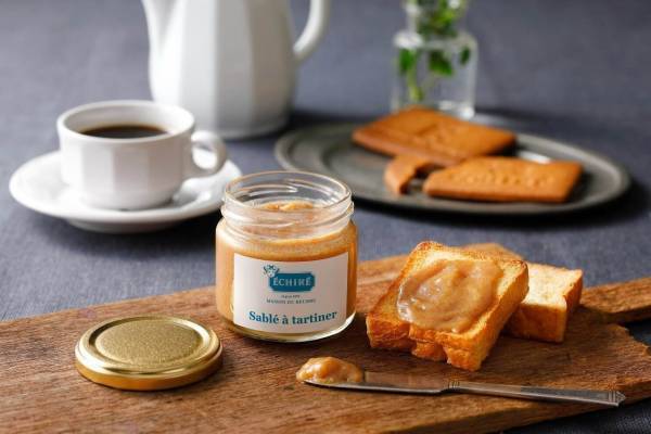 「エシレ・メゾン デュ ブール」人気焼き菓子サブレ・エシレ使用の“塗るサブレ”ペースト
