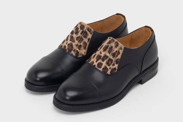 エンダースキーマ、レオパード柄でアレンジしたレザーシューズ＆バッグ - 関西初・大阪の直営店限定で
