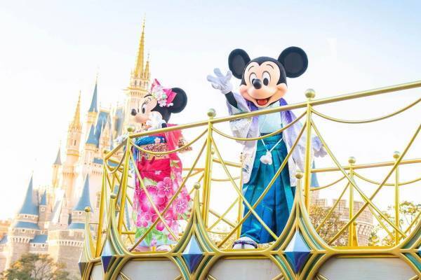 東京ディズニーランド＆東京ディズニーシーのお正月イベント、和服グリーティングや限定グッズ