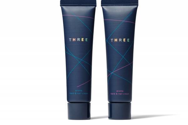 THREE22年クリスマスコフレ、“シトラス香る”ハンド＆ネイルクリーム2種セット