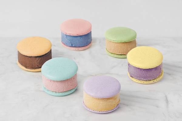 アールグレイ専門「アンドアールグレイ」新作マカロンジェラート、色をカスタムできるひんやりスイーツ