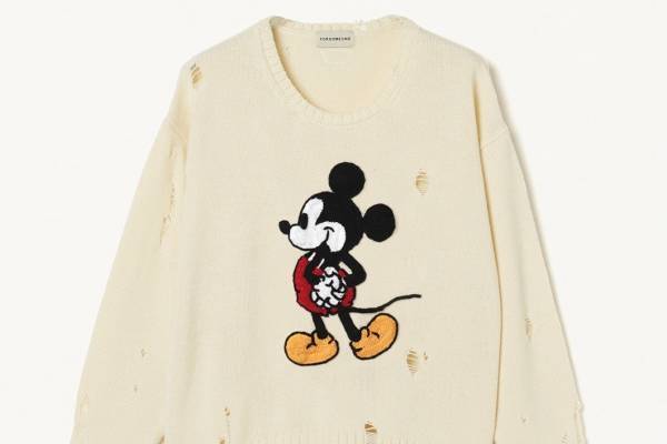 フォーサムワンから“ミッキーマウス”を編み込んだダメージセーター&2枚履きレイヤード風デニム