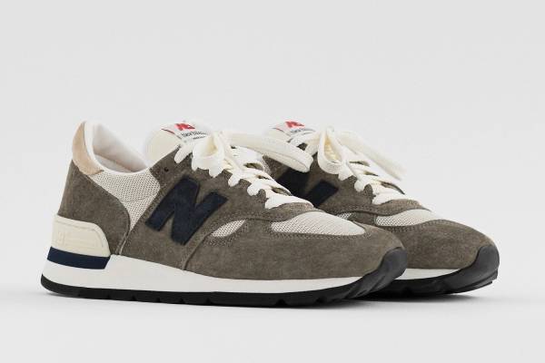 ニューバランス“アウトドア”着想カラーの「990v1」スニーカーなど、テディ・サンティがデザイン