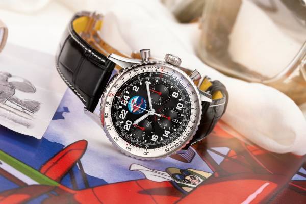 ブライトリング×スタジオジブリ『紅の豚』限定ウォッチ、主人公ポルコ・ロッソの飛行機を描いたダイヤル