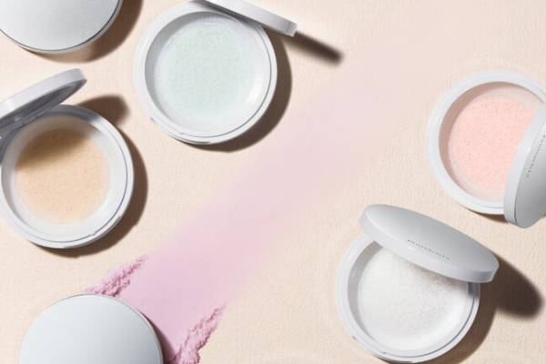 プリマヴィスタ22年冬コスメ、"毛穴レス肌が続く”新作フェイスパウダー&乾燥くずれ防止下地も