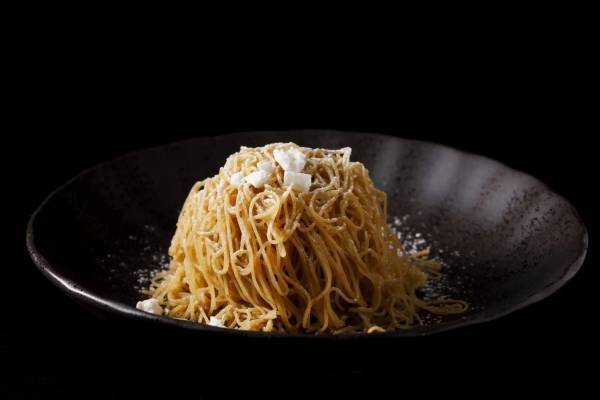 ホテルニューオータニ大阪の“新感覚”生絞りアイスモンブラン、秋限定スイーツビュッフェで