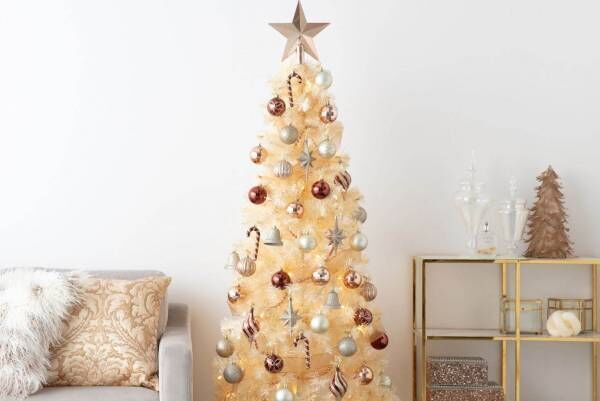 フランフランのクリスマスアイテム、クリスマスツリーのスターターキットや新作ギフト