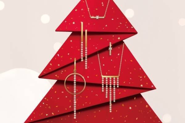 アーカー22年クリスマスジュエリー、“シャンデリア”着想のプラチナネックレスやピアス