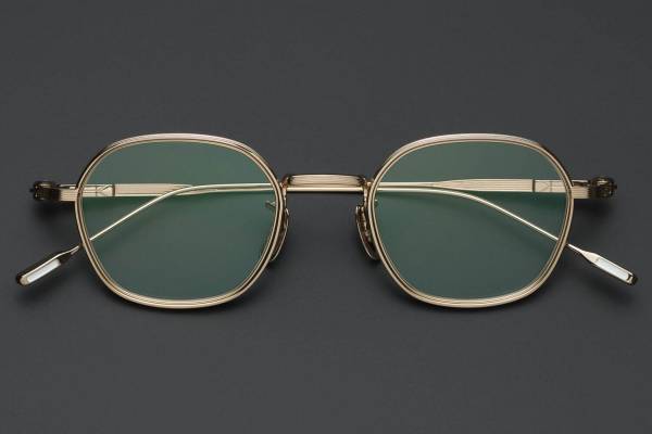 ユウイチ トヤマ.から22年秋冬の新作アイウェア、鯖江の凄腕職人が作るメタルフレームや家紋モチーフ