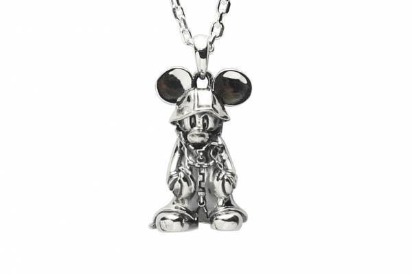 ジャムホームメイド「キングダム ハーツ」“王様”ミッキーマウスのネックレス&Tシャツなど