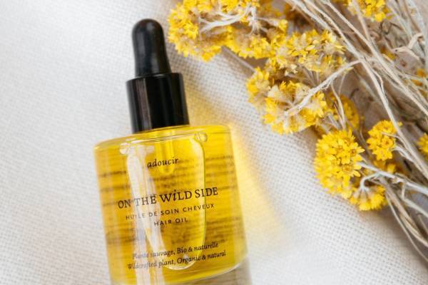 フランス発「オン ザ ワイルド サイド」新作ヘアオイル、なめらかで輝く髪へ＆繊細な香り