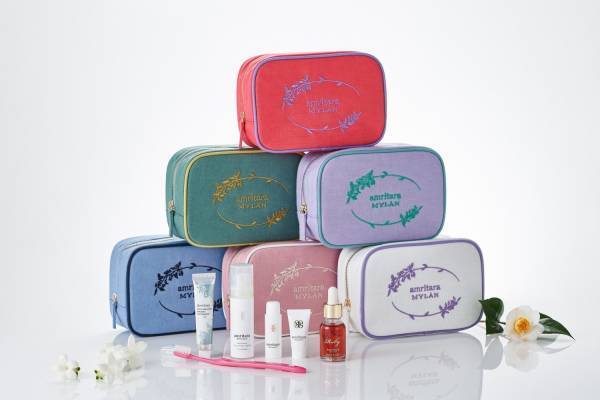 アムリターラ×マイラン“選べるポーチ付き”トラベルセット、ルビー色の限定オイル美容液入り