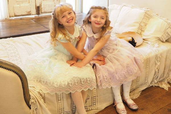 シャーリーテンプルの旗艦店「シャーリーテンプル トーキョー」原宿に、うさぎ＆くま限定色ワンピースも