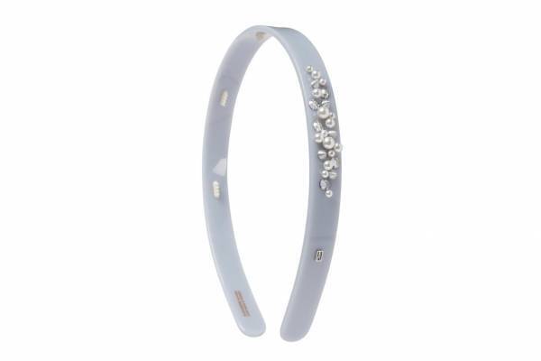 アレクサンドル ドゥ パリ“氷山”着想のカチューシャ、輝くミルキーブルーの新作ヘアアクセサリー