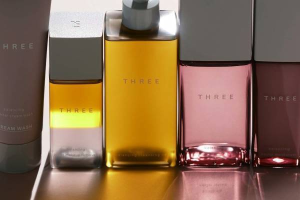 THREEスキンケア「バランシング」ラインがリニューアル、“ブレンド精油香る”とろみ美容液など