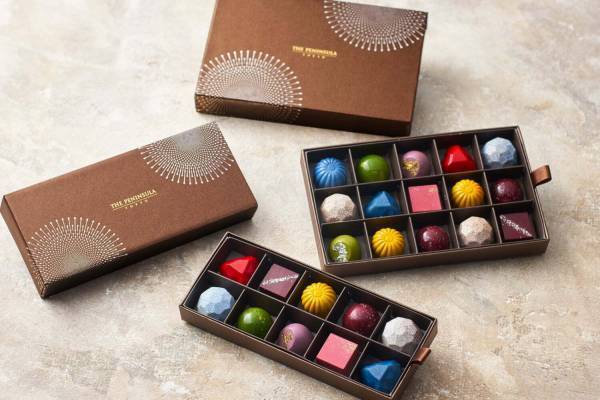 ザ・ペニンシュラ東京のバレンタイン＆ホワイトデー、“宝石”チョコやベア型チョコ