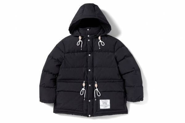 ネイバーフッド×ナンガ“骸骨”モチーフ寝袋やダウンジャケット、ヘリノックスとの折り畳みテーブルも