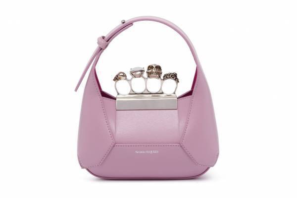 アレキサンダー・マックイーン新作バッグ「ジュエルドホーボー」スカル付きナックルクロージャー