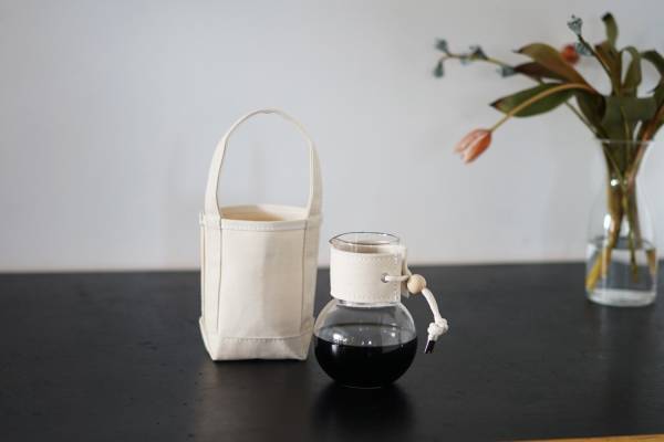 スタジオプレパ×テンベア、“専用トートバッグ付き”耐熱ガラス製コーヒーサーバー