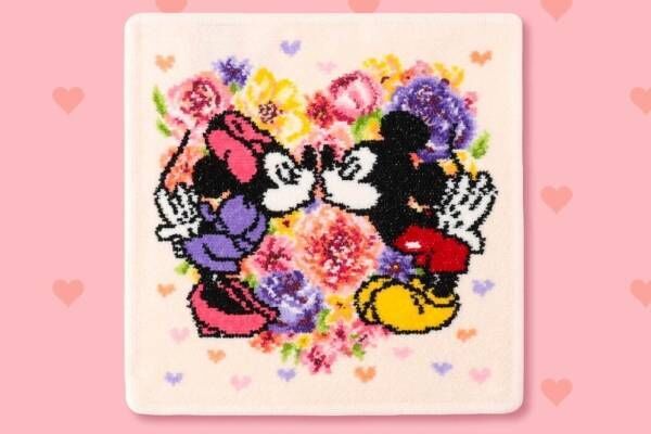 フェイラー「ディズニーコレクション」“ミッキーマウス＆ミニーマウス”ハートの花束ハンカチ