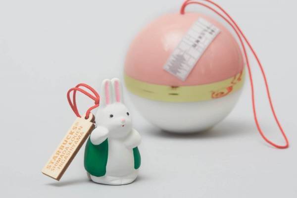 京都スターバックス「縁起物チャーム」に23年の干支“癸卯”の新作、東山区の3店舗限定で