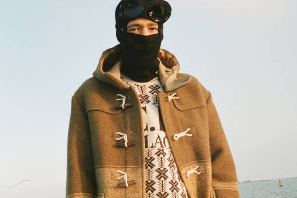 パレス スケートボード×C.P. カンパニー、“ゴーグルフード”付きジャケットやダッフルコート