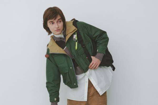 シエラデザインズ「マウンテンパーカー」がコンパクトサイズに、ビームス ボーイ別注