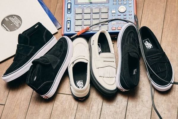 VANS新作“ローファー型”スニーカー、スエード素材＆取り外し可能なキルト付き
