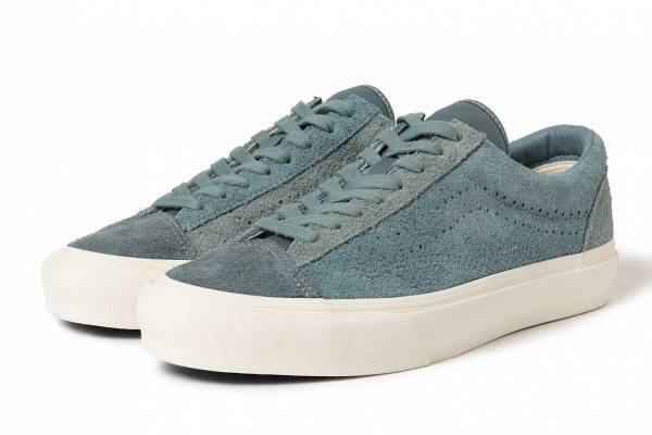 VANS×ピルグリム サーフ＋サプライのスニーカー、“東海岸の海”着想ブルーグラデーション