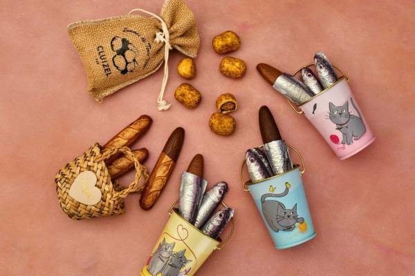 仏名門ショコラ「クルイゼル」23年バレンタイン、“じゃがいも”そっくりショコラやサーディンチョコ